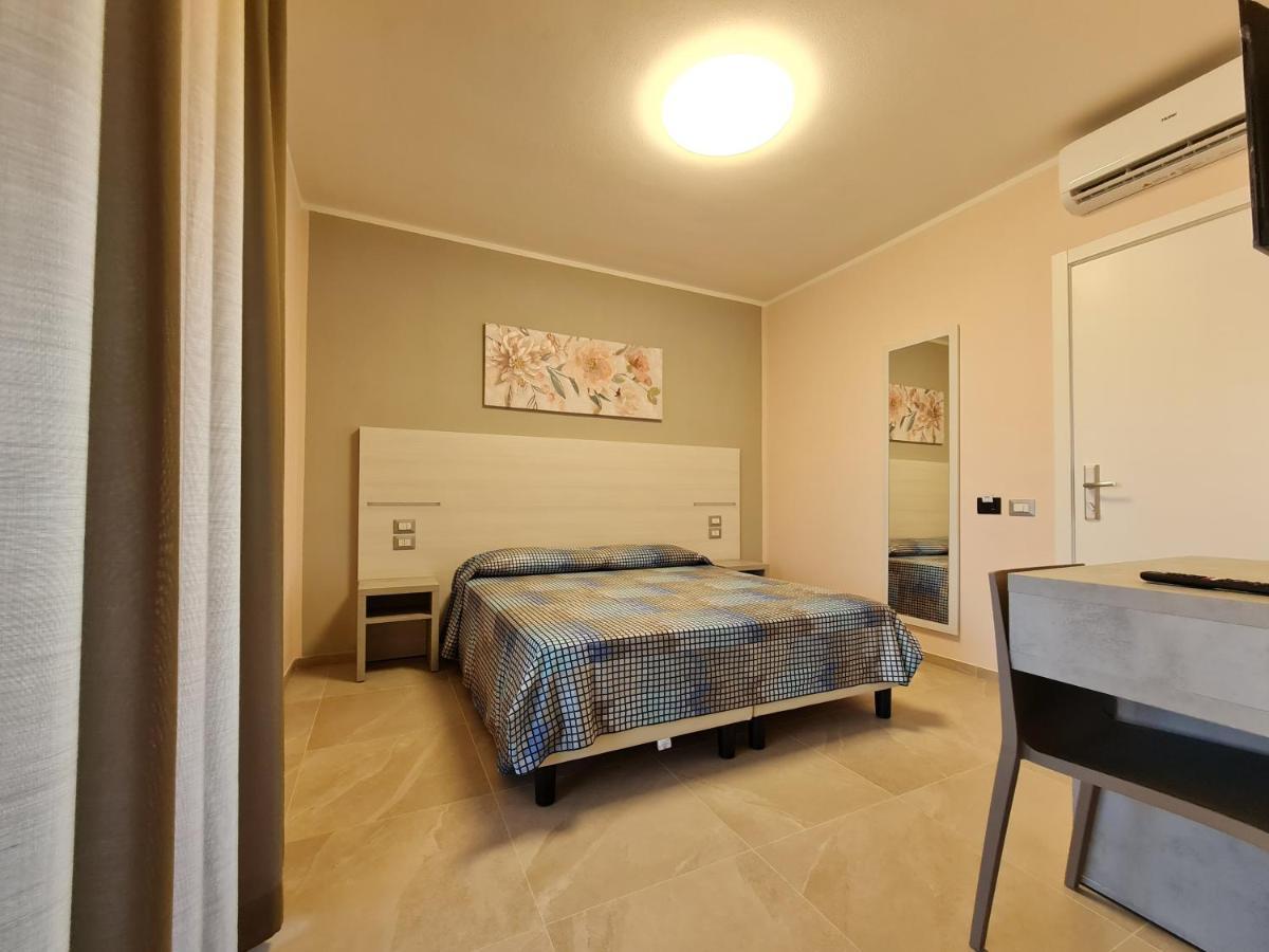 Hotel Il Risveglio Di Pula Domo Pokoj fotografie